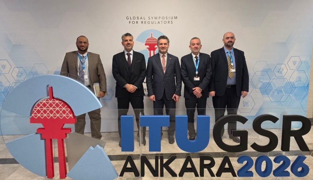 رئيس الجهاز التنفيذي لهيأة الإعلام والاتصالات يلتقي رئيس هيئة تنظيم الاتصالات في سلطنة عُمان