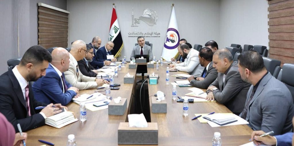 معالي رئيس الجهاز التنفيذي يتابع ملفات الجيل الخامس والرخصة الرابعة وستارلنك ويوجه بطرح لائحتين للاستشارة العامة